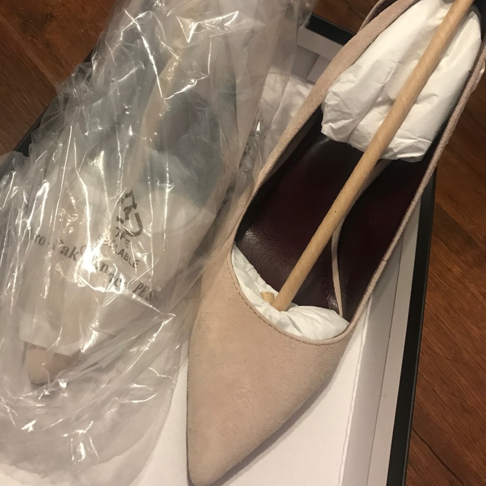 BCBG Tiarra Tassel Heel